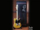 Fender Fender Mini Guitar Replica Tele Blonde